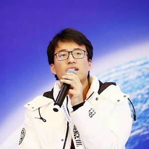 段建华